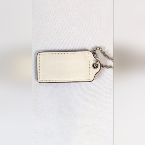 Coach Hangtag White Ivory Leather Nickel Hardware - Picture 3 of 4